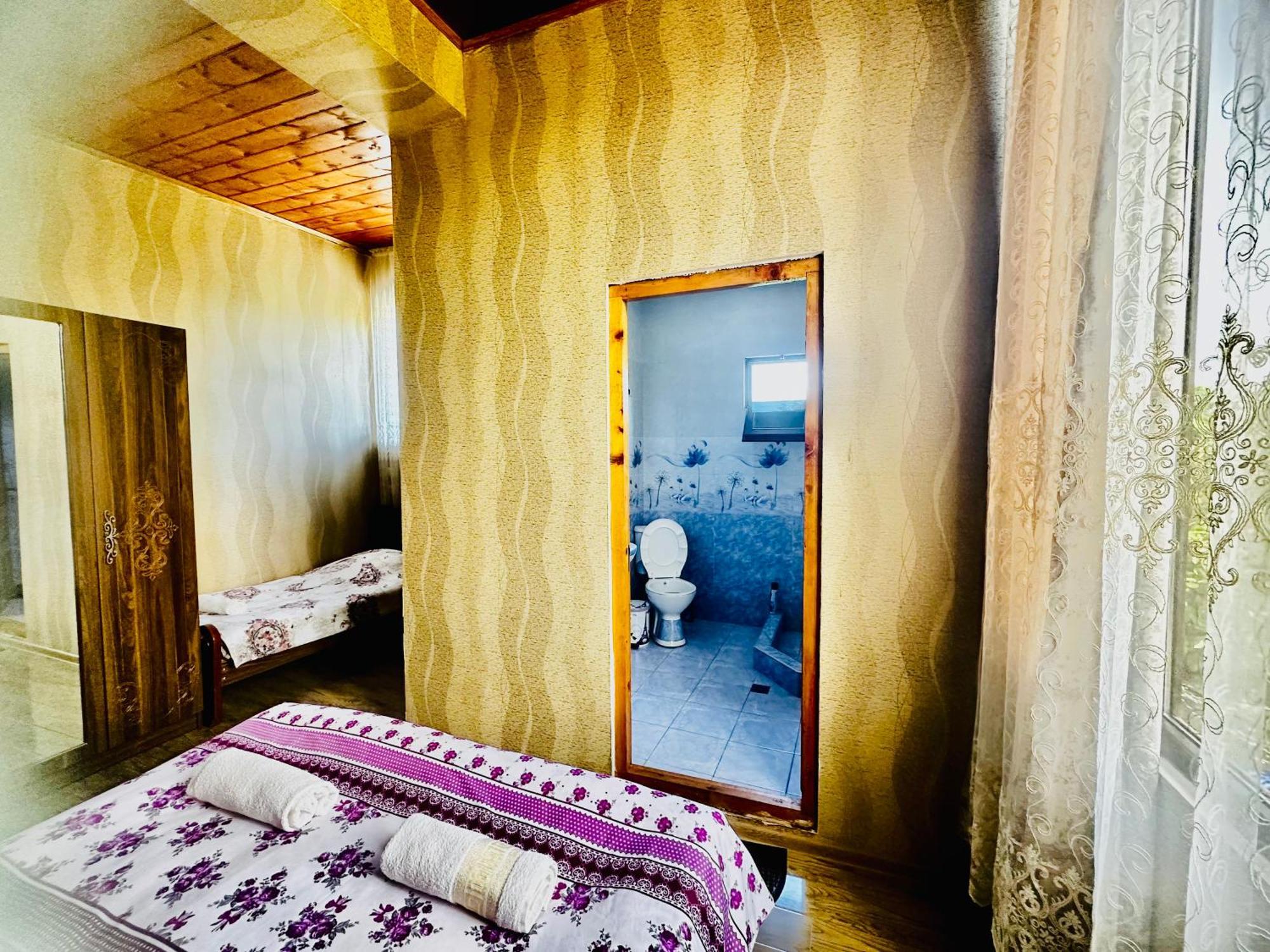 Guesthouse Kamelia Мартвили Экстерьер фото